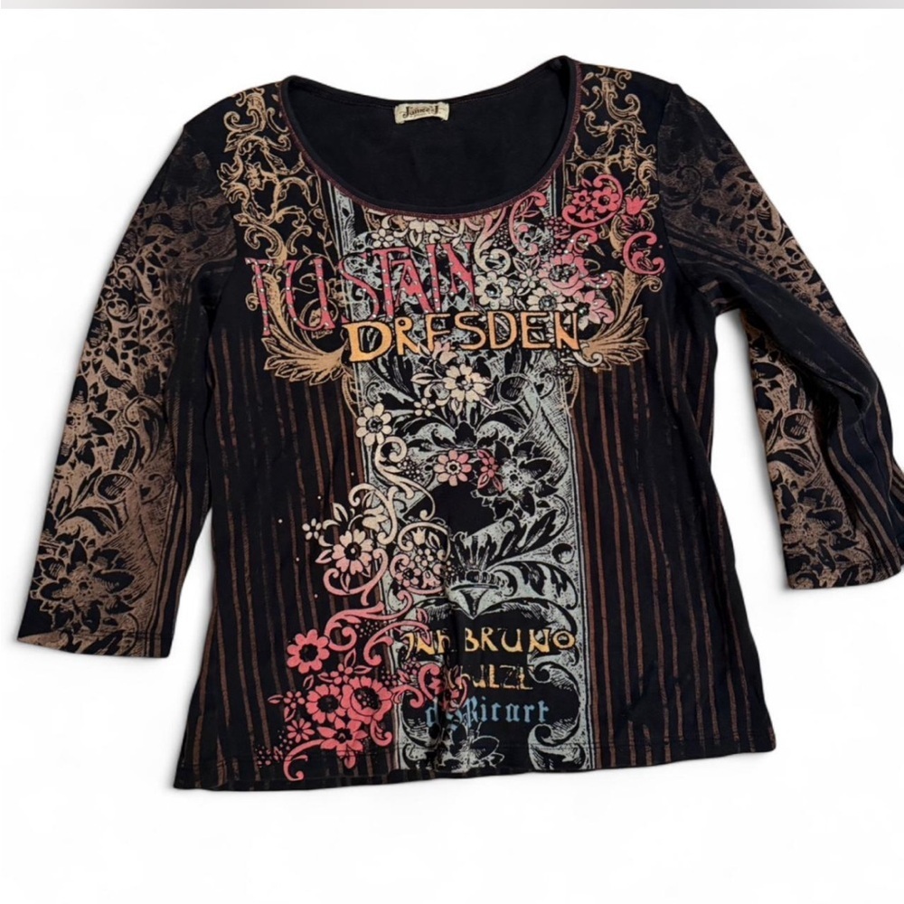 Jamee J Y2K vintage Euro style top